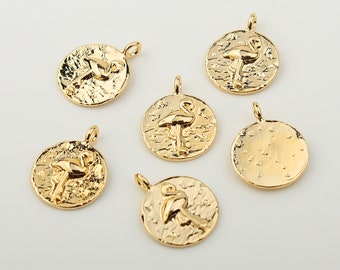 1PCS - Gold Flamingos Coin Charm, Animal Lover Gifts, Flamingo Bird Pendant Charm, Gold Plated Medallion Findings / RY1-8G