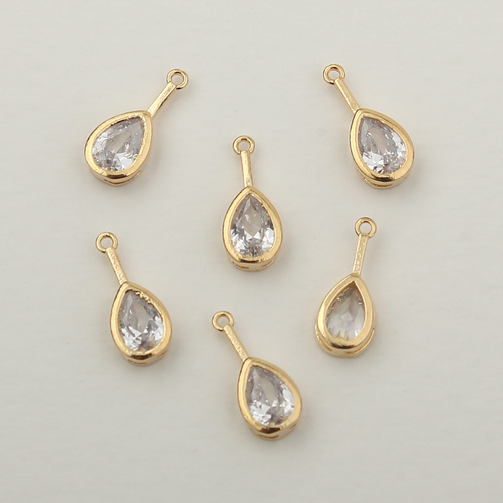 1PCS Gold Teardrop Faceted Cut Cubic Charm Clear Cubic on Etsy España