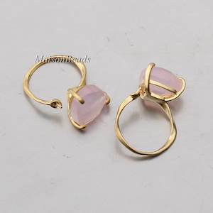 1PCS - Claw set Volume Matt Pink Glass Stone and ring mounting supplies for ring Matt Gold plated over brass / SR003GP