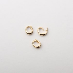 1PCS - Gold Oval Charm Bails for Pendant, Plain Clasp Link Connector, Gold Barrel Charm, Necklace Link Jewelry (NOT EARRING) / TB2-6G