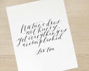 Impresión de arte de caligrafía de cita de Lao Tzu – Impresión Giclée de la naturaleza (8x10)