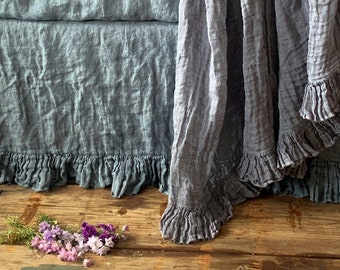 Coperta in lino da 80" con volant. Sciarpa da letto Sisi - colore lavanda-grigio. Coperta in lino in stile vintage. Biancheria da letto Shabby Chic.