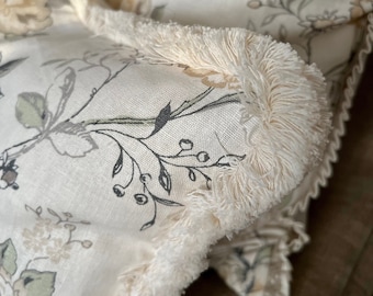 OUTLET- last pcs-40% off RRP, 16x16" Linen Clarisse pillowcase, pure linen throw - shabby chick