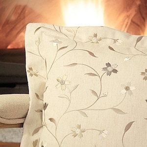 OUTLET últimas peças - 40% de desconto RRP, fronhas bordadas Clarke & Clarke 15x15”