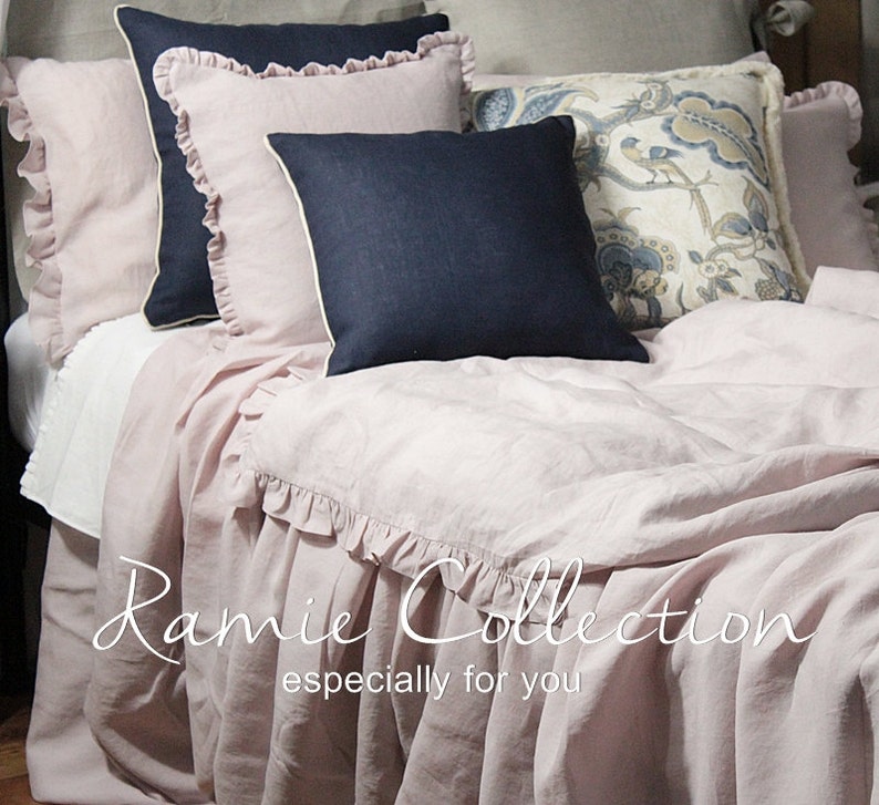 Dernières pièces Taie d'oreiller en lin bleu marine avec bordure dorée taie d'oreiller décorative 18 x 18 po taie d'oreiller moderne image 4