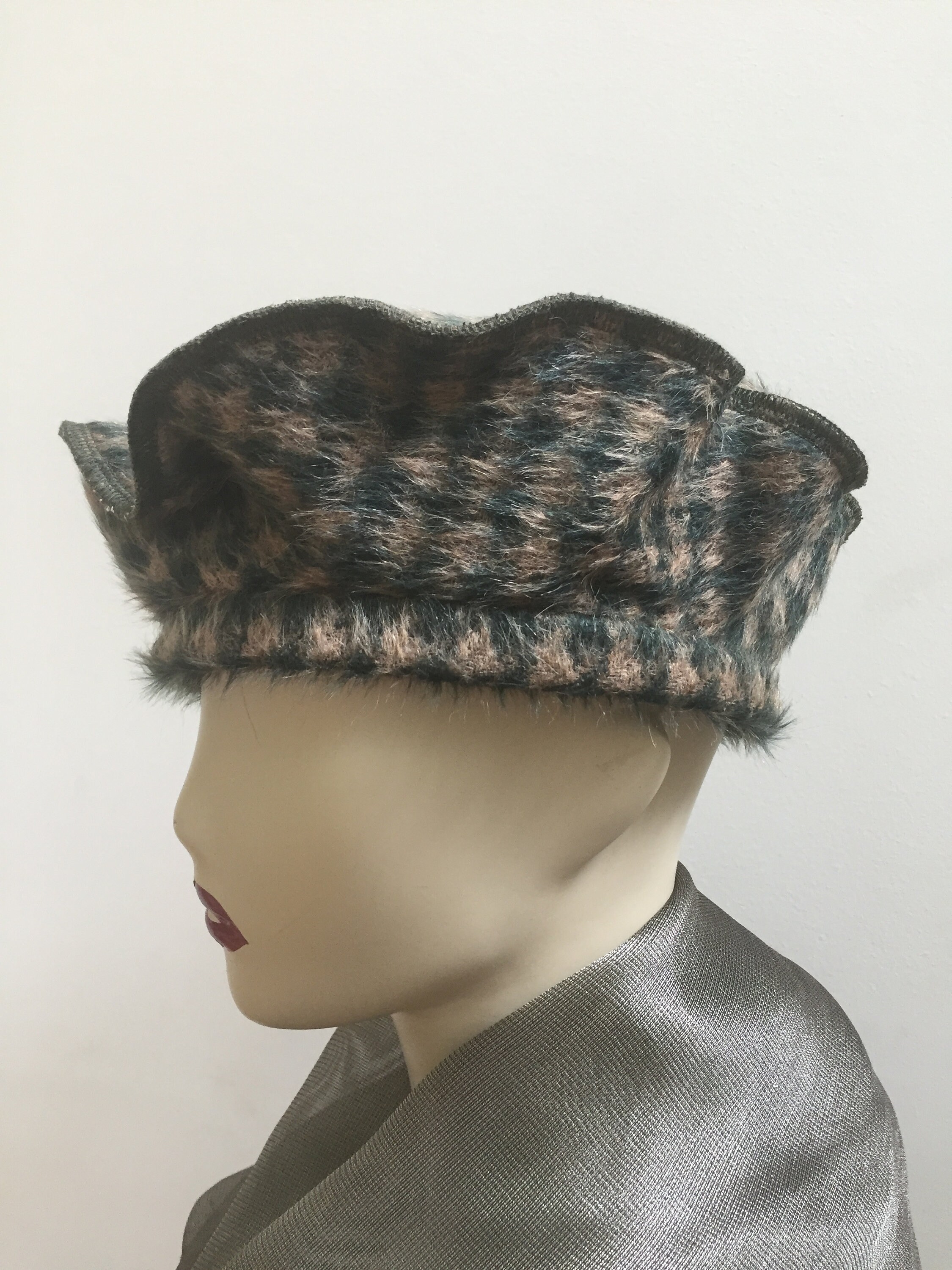 Olive Wool Fur Houndstooth Beret Style Hat Green Short Hair