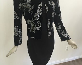 Black Velvet Cropped Jacket. Puff + Glittery Gold Foil thread, White Floral pattern. Women's Sparkly Black Velvet Formal Jacket.