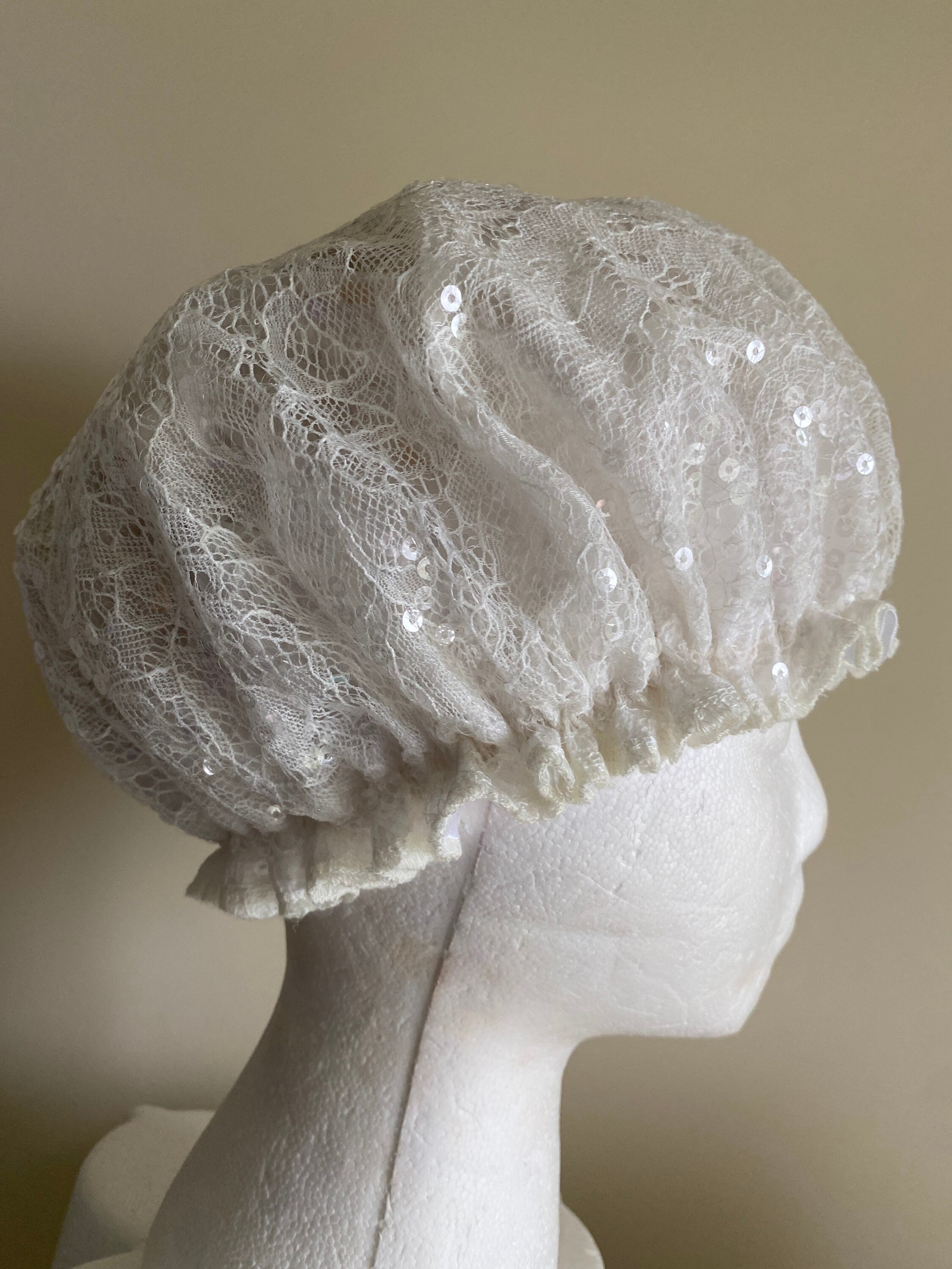 Old fashioned outlet shower cap