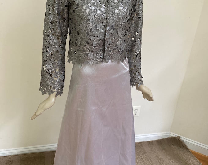 Women's Gray and Foil Lace Jacket. Bell Sleeves.  Formal Jackets. Elegant Wedding Jackets. Mother of the Bride Top. Size US S (2-4).