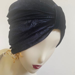 Woman&#39;s  Velvet Jacquard Turban Hat. Black Floral Stretch Velvet Turban. Soft and Elegant. Elegant Headwear, Wear With or Without Hair.
