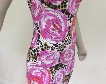 Pink Floral Matt Jersey Summer Dress. Scoop Neck Garden Dress. Floral Animal Print Sleeveless Tank Dress. Women's US Large Size.