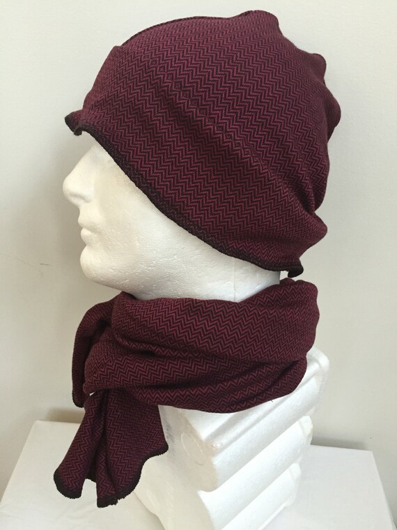 Burgundy hat hotsell and scarf