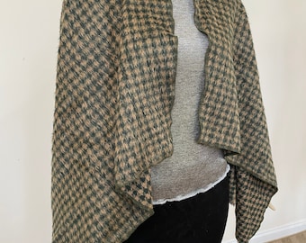 Olive and Gold Wool Houndstooth Poncho. Women's Short Hair Wool Fur Wrap Scarf. Warm Winter Wraps. One Size. Gifts for Her.
