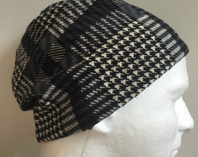 Gentleman's Gray Houndstooth  Slouchy Hat. Men's Grey and White Multi Knit Beanie Hat. Grey Check Fall/Winter Hats. Gifts for Men.