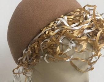 Radiant Tan Merino Wool Felt Pillbox Hat. Women's Chic Natural Beige Perch Hat. Fancy Brown Hats.