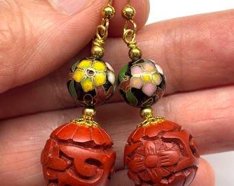 Cinnabar Earrings, Chinese Cloisonne Earrings, Vintage Carved Cinnabar Lacquer Bead and Floral Pattern Cloisonne Bead from the 70s Earrings