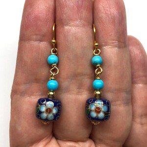 Chinese Cloisonne Earrings, Chinese Enamel Earrings, Vintage Chinese Floral Cloisonné Bead 70s, Green Onyx Earrings, Brown Green Earrings