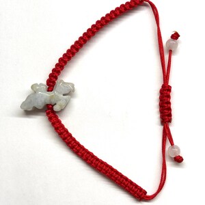 Pulsera de caballo de jade, pulsera china de la suerte, pulsera de caballo de jade de la buena suerte, pulsera de caballo de jade tallado del zodíaco chino con cordón rojo ajustable. imagen 9