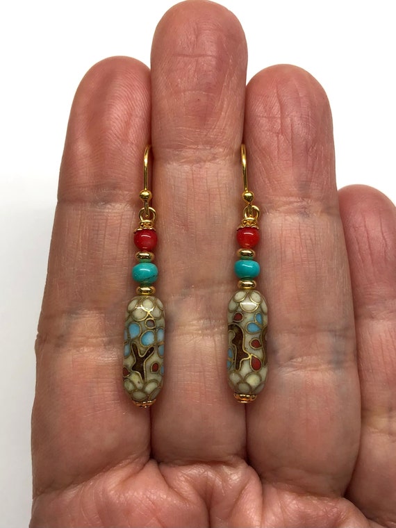 Chinese Cloisonne Earrings, Enamel Earrings, Chinese Earrings, Vintage Enamel Cloisonné Bead 80s, Red Sea Bamboo Bead, Turquoise Earrings