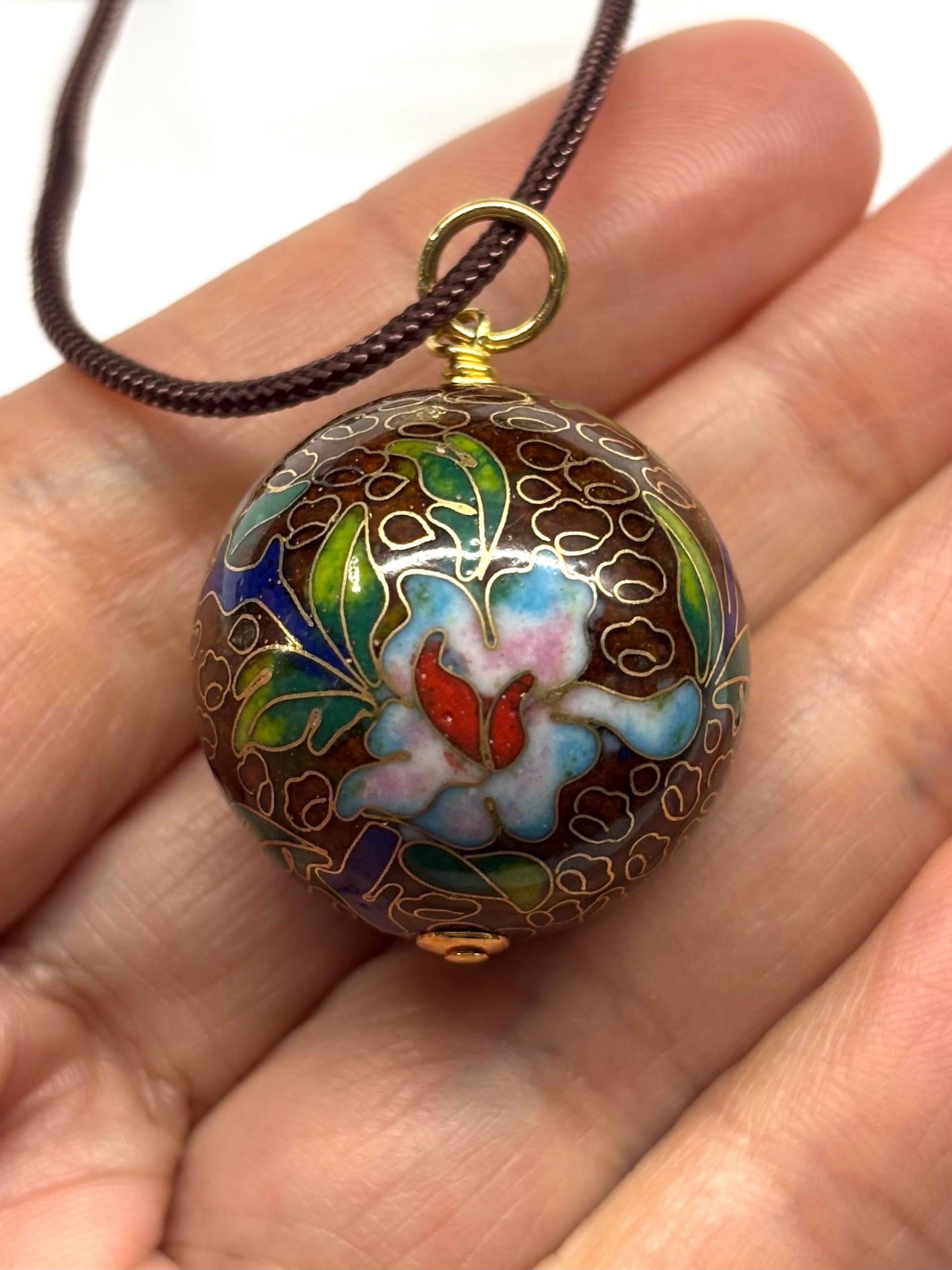 Vintage 70s 80s Cloisonné Statement Dyed Howlite and Resin 28