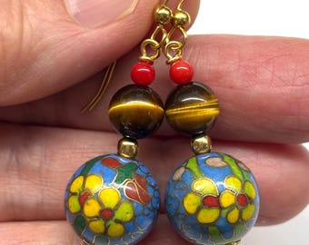 Chinese Cloisonne Earrings, Vintage Cloisonne, Vintage Chinese Floral Cloisonné Bead 70's, Yellow Tiger Eye, Red Sea Bamboo, Enamel Earrings