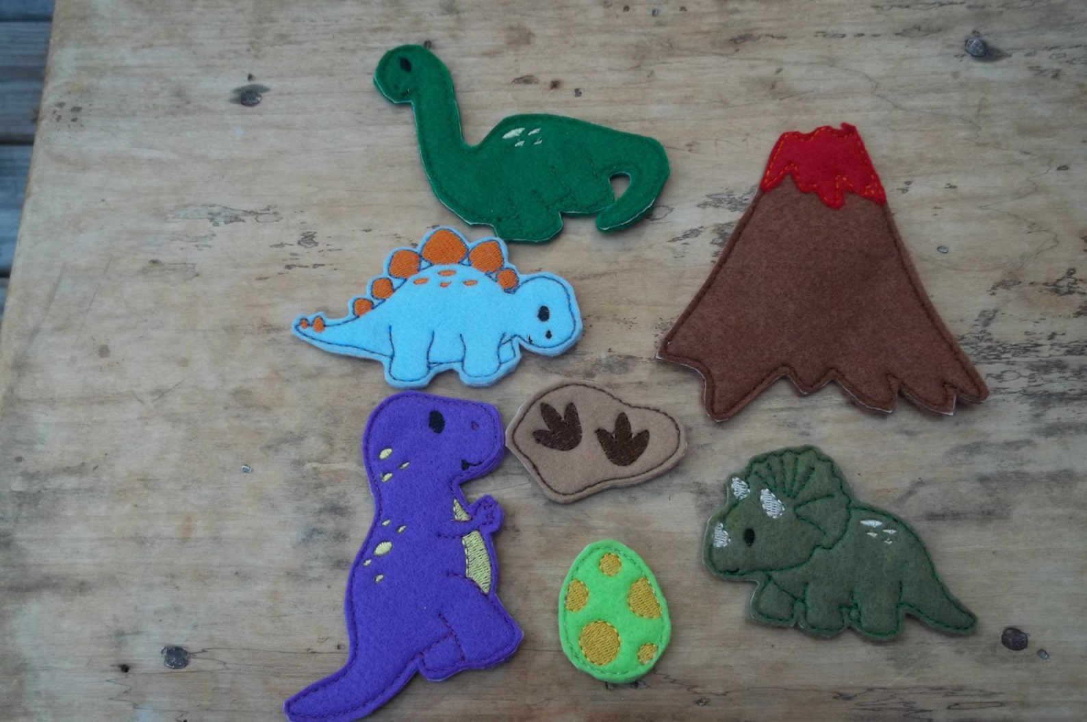 Dinosaur Felt Board Play Set Dinosaurs Prehistoric .volcano Etsy