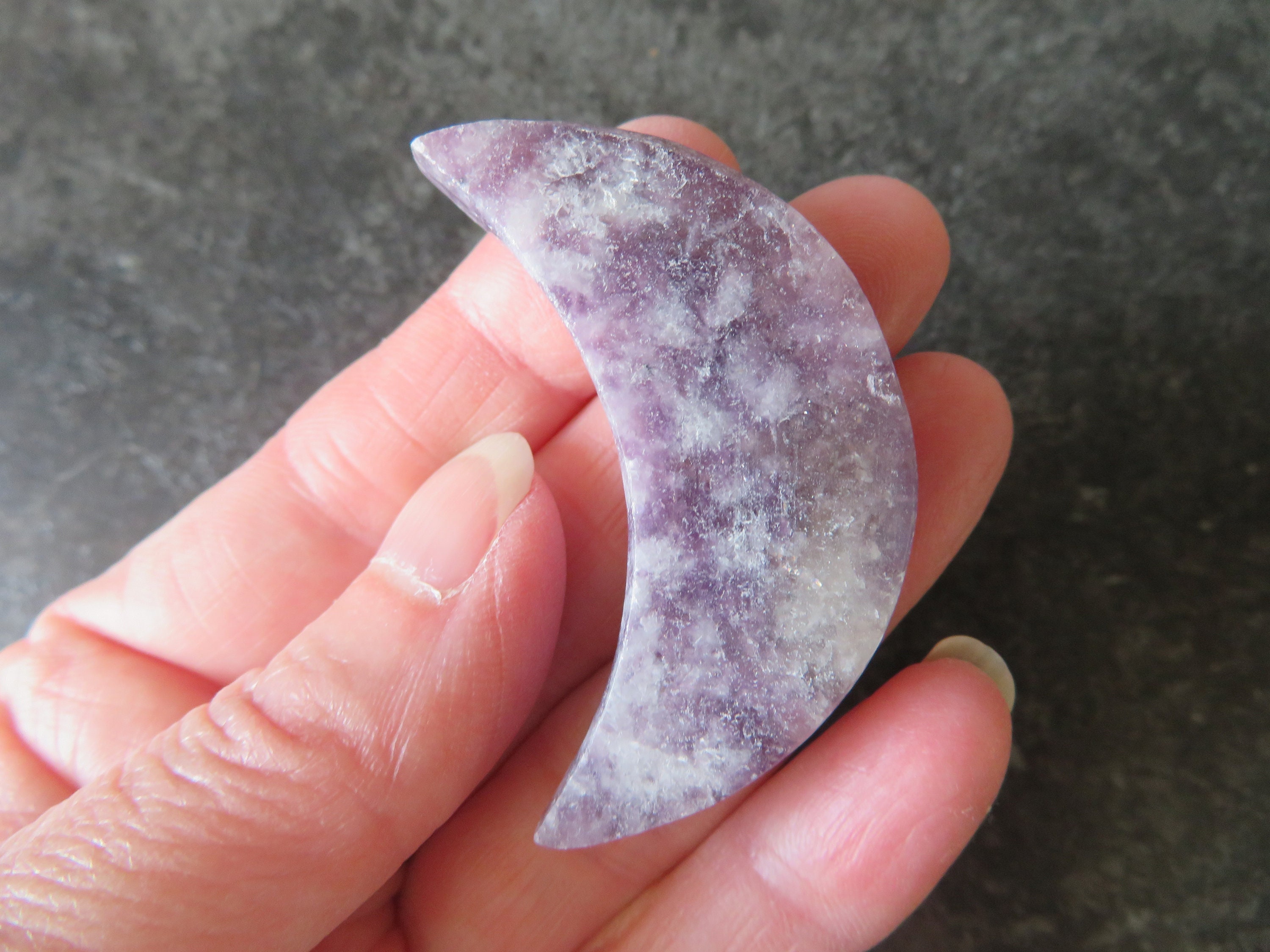 Beautiful Purple Lepidolite (20.0 grams / 50 mm) Moon Shape (14) Peace - FREE UK POSTAGE