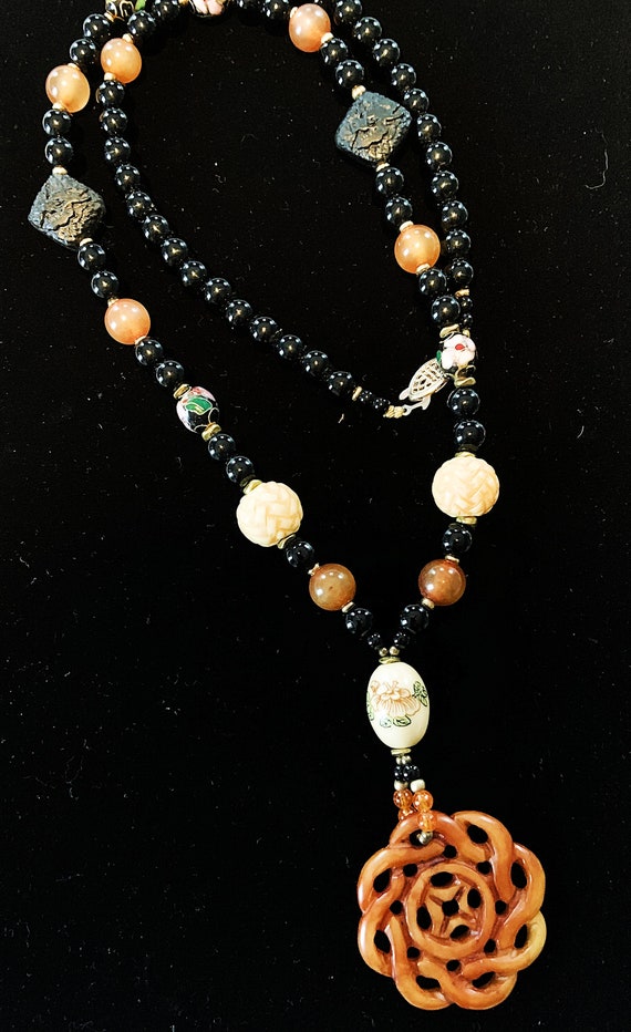 Vintage Chinese Necklace - image 2