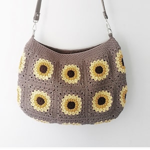 Crochet Sunflower Crossbody Bag, Granny Square Hobo Bag, Floral Purse with Adjustable Strap