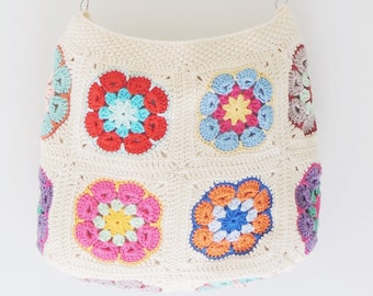 Crochet Crossbody Bag, Granny Square Bag, Messenger Bag, Boho Bag, Cute Crossbody Bag, Women Crossbody Bag, Floral Tote Bag, Hobo Bag