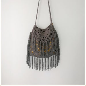 AryanExports Women Hippie Fringe Bags Fashion Bohemian Tassel Cross Body Bag  Vintage Boho Bags: Handbags