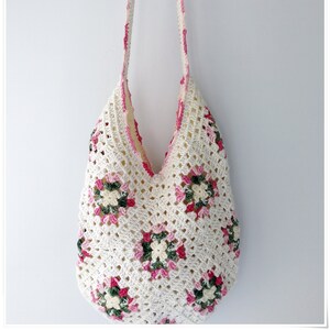 Granny Square Bag, Shabby Chic Bag, Slouchy Hobo Bag, Flower Tote Bag, Crochet Shoulder Bag, Small Bohemian Bag,1970s Purse, Cottagecore Bag