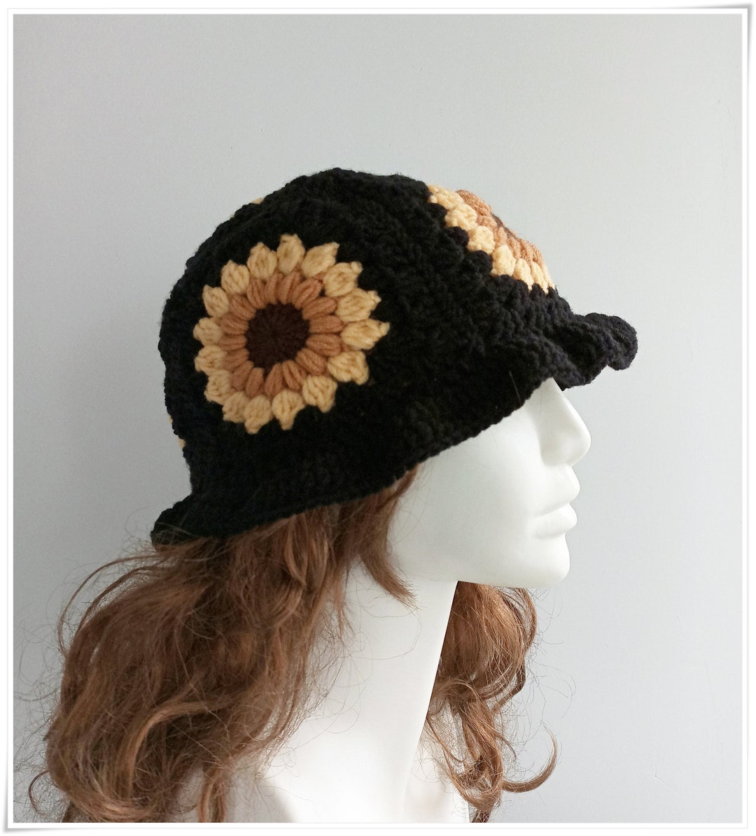 Striped Crochet Bucket Hat - Black main image 1