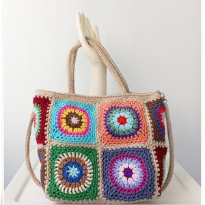 Sac à bandoulière carré grand-mère au crochet, fourre-tout carré grand-mère de style bohème, sac à main au crochet avec différentes sangles, sac au crochet rétro, sac à main au crochet image 3