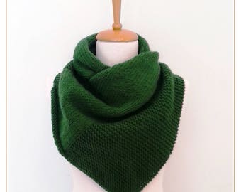 Green Winter Scarf, Green Wool Scarf, Knitted Scarf Women, Soft Winter Scarf, Knitted Neck Warmer, Cowl Scarf With Hood,Green Neck Scarf