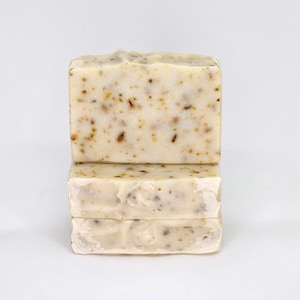 Lavender Mint Soap, Artisan Cold Process All Natural Lavender, Peppermint and Spearmint Essential Oil Bar Soap w Buds For Gentle Exfoliation