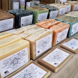 Chamomile Soap, Creamy Bubbly Handmade Homemade Artisan Cold Process Botanical Flower Bar Soap Cake For Sensitive Normal or Dry Skin Types afbeelding 8
