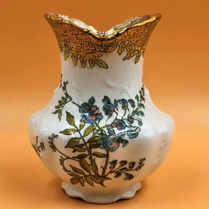 アンティーク ロイヤル ドルトン チャイナ サマセット デザインの花瓶。1891-1902 年頃。- 英国国内送料無料 -