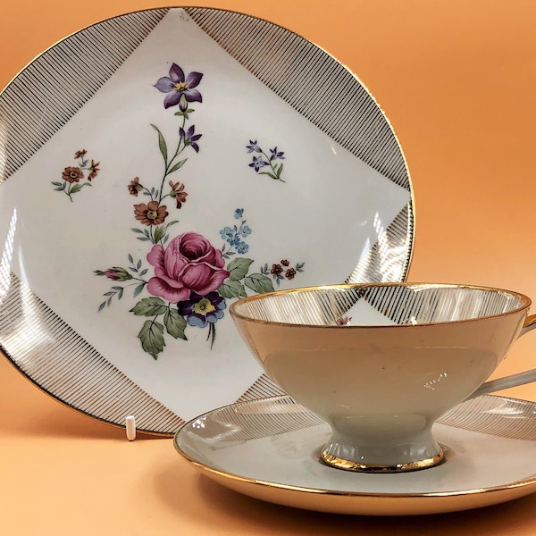 Beautiful vintage German Bareuther Waldsassen Bavaria tea cup, saucer & side plate trio. - FREE UK POST -