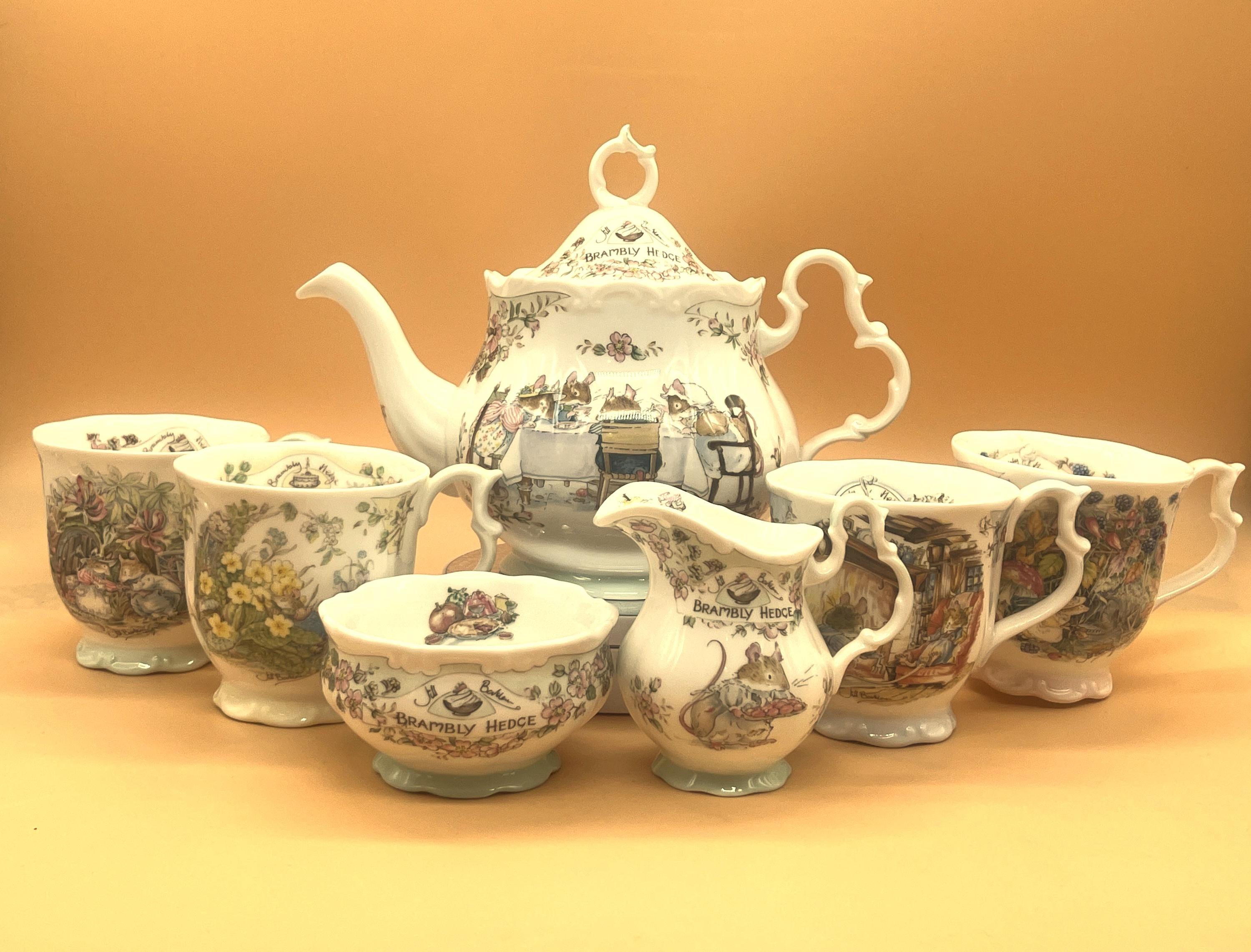 Brambly Hedge Teapot - Etsy