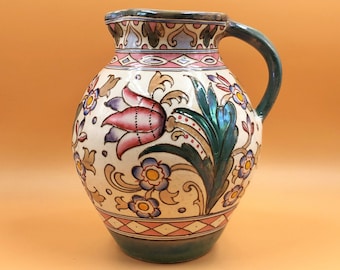 Großer Charlotte Rhead Art Deco Tubelined Wind Tossed Tulips Krug / Krug. TL76. 678. um 1930.