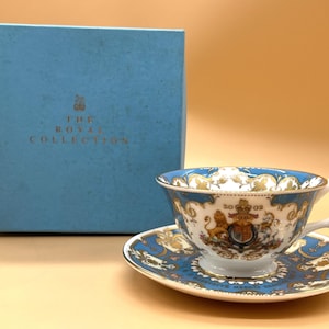 Buckingham Palace Tea Cup and Saucer - Etsy