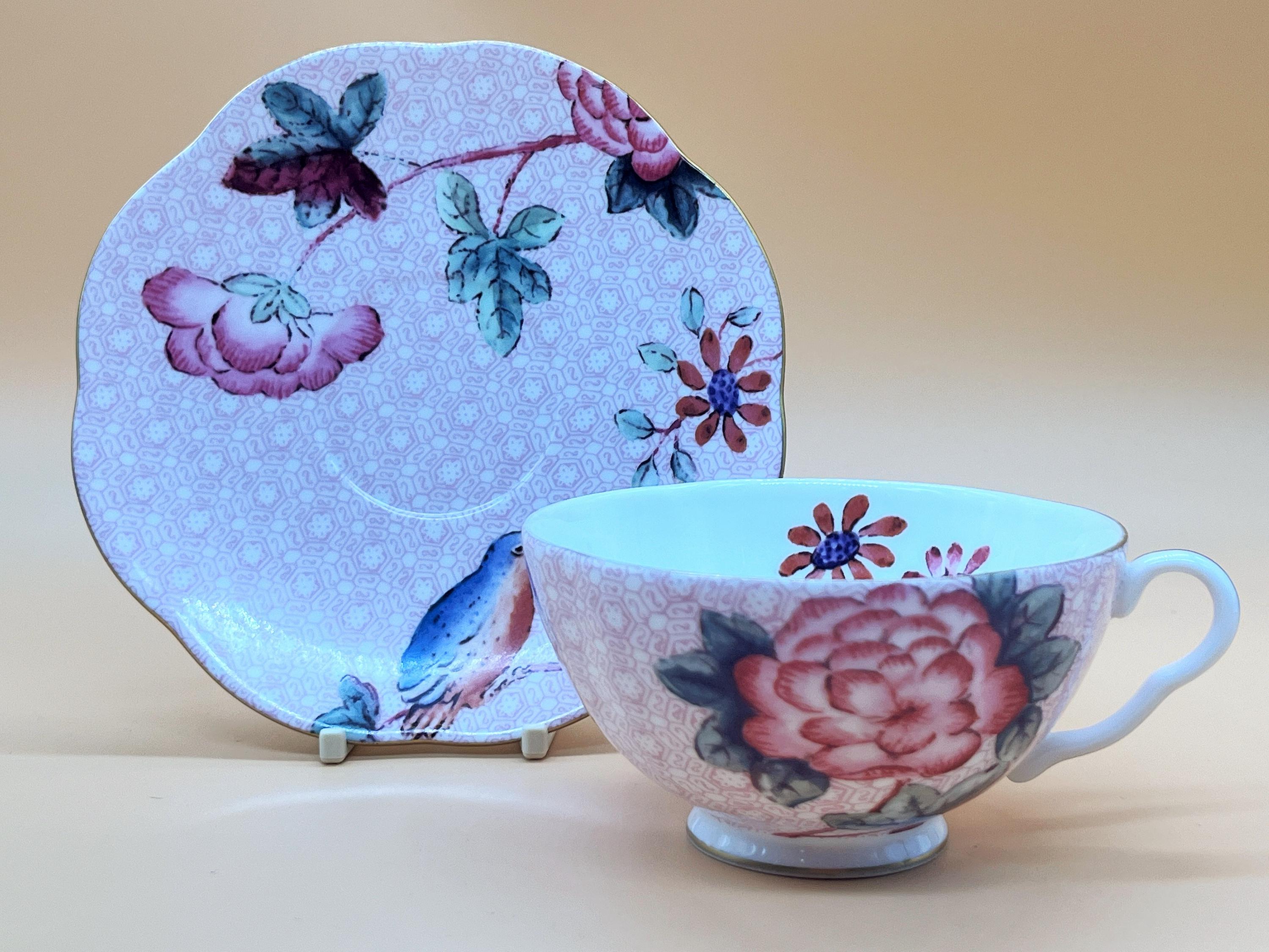 泉美】P517 MADE IN ENGLAND1997 WEDGWOOD Bone China MILLENNIUM 
