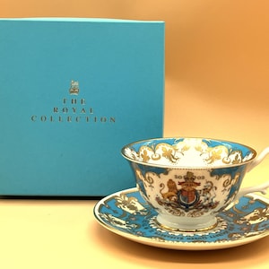 Buckingham Palace Tea Cup and Saucer - Etsy