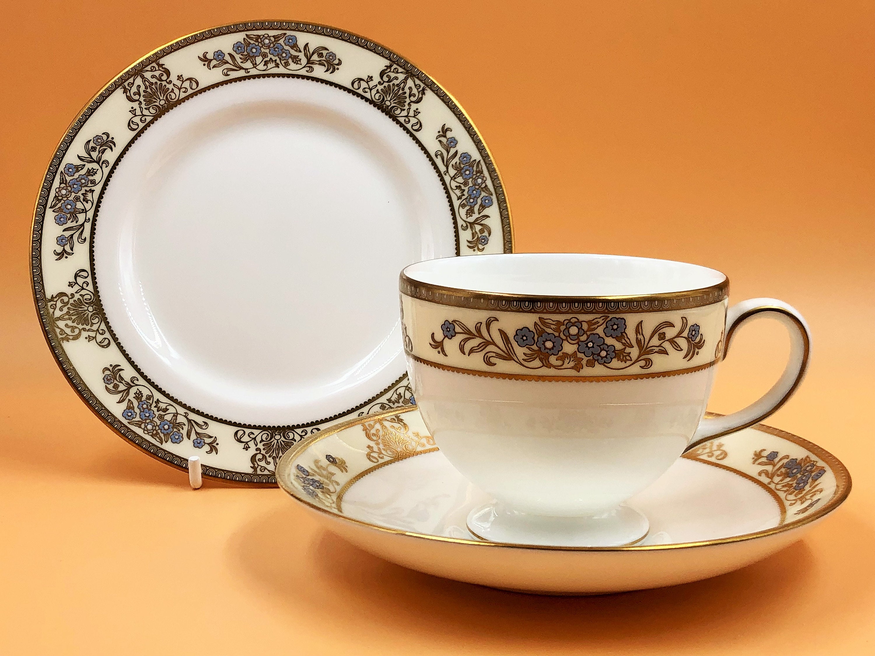  CLIVEDEN カップ＆ソーサー プレート トリオ4客セット キッチン・食器 CLIVEDEN カップ＆ソーサー プレート トリオ4客セット