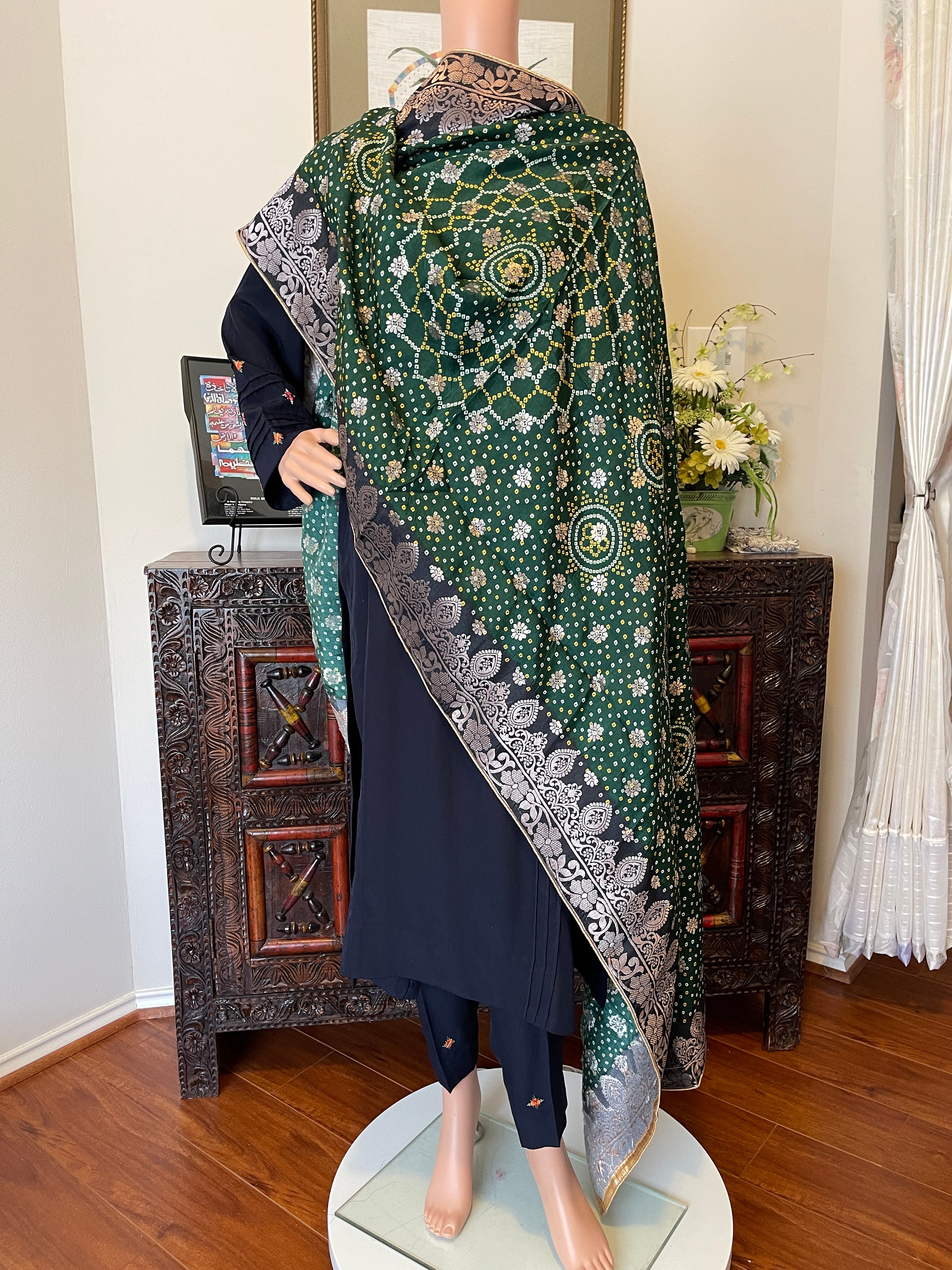banarasi shawl green