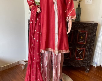 Simple’s light-weight cotton silk fabric gota work dress in red with tassels size medium formal wear