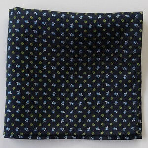 Seiden Einstecktuch Einstecktuch: Millefiori Geometric Floral, Handmade in UK