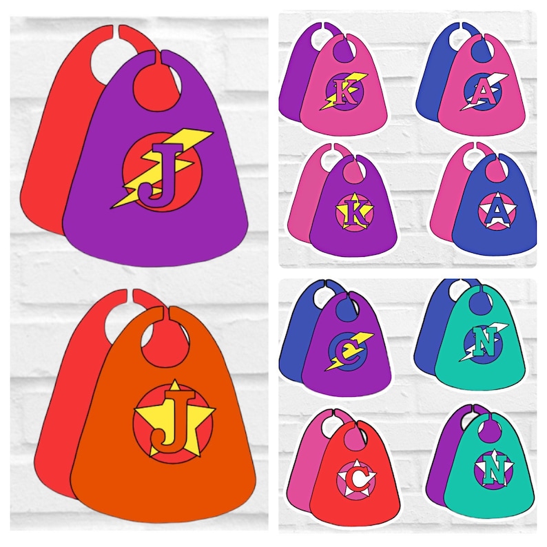 Peut inclure: Ensemble de huit capes de super-h&eacute;ros de diff&eacute;rentes couleurs et lettres. Les capes sont rouges, orange, violettes, roses, bleues et vertes. Chaque cape a une lettre sur le devant, y compris J, K, A, N et C.