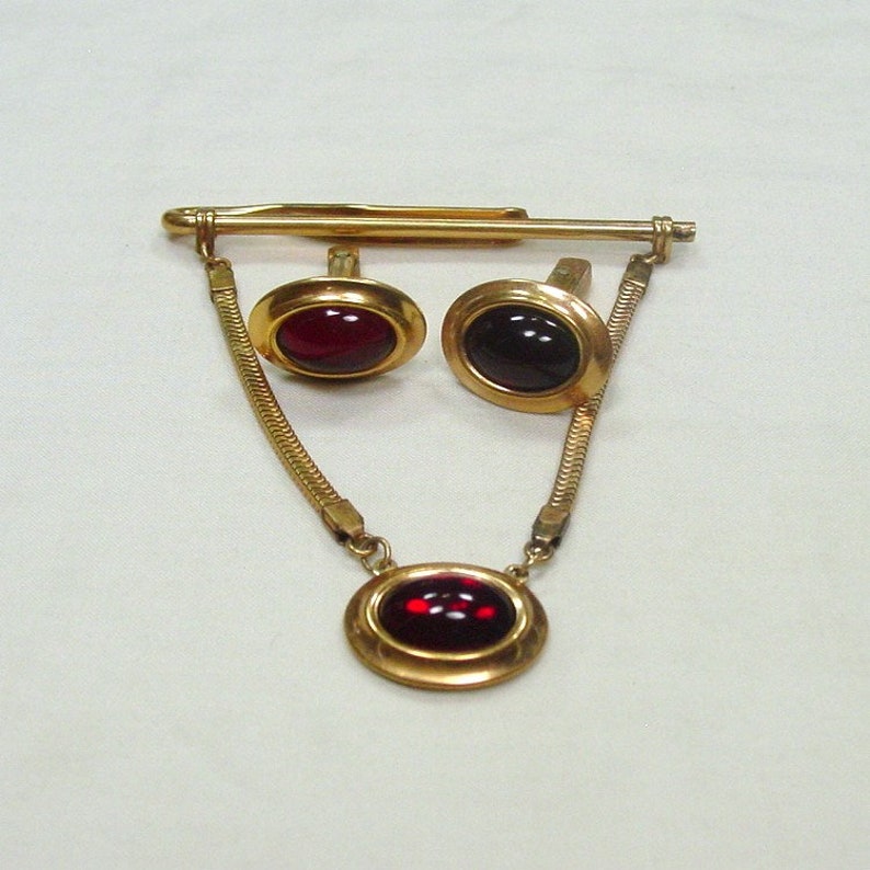 Anson Cufflinks and Tie Bar Set ~ Boxed ~ 120 12KT gold-filled ~ with Ruby Glass cabachons ~ 1960/'s ~ Vintage ~ Excellent!